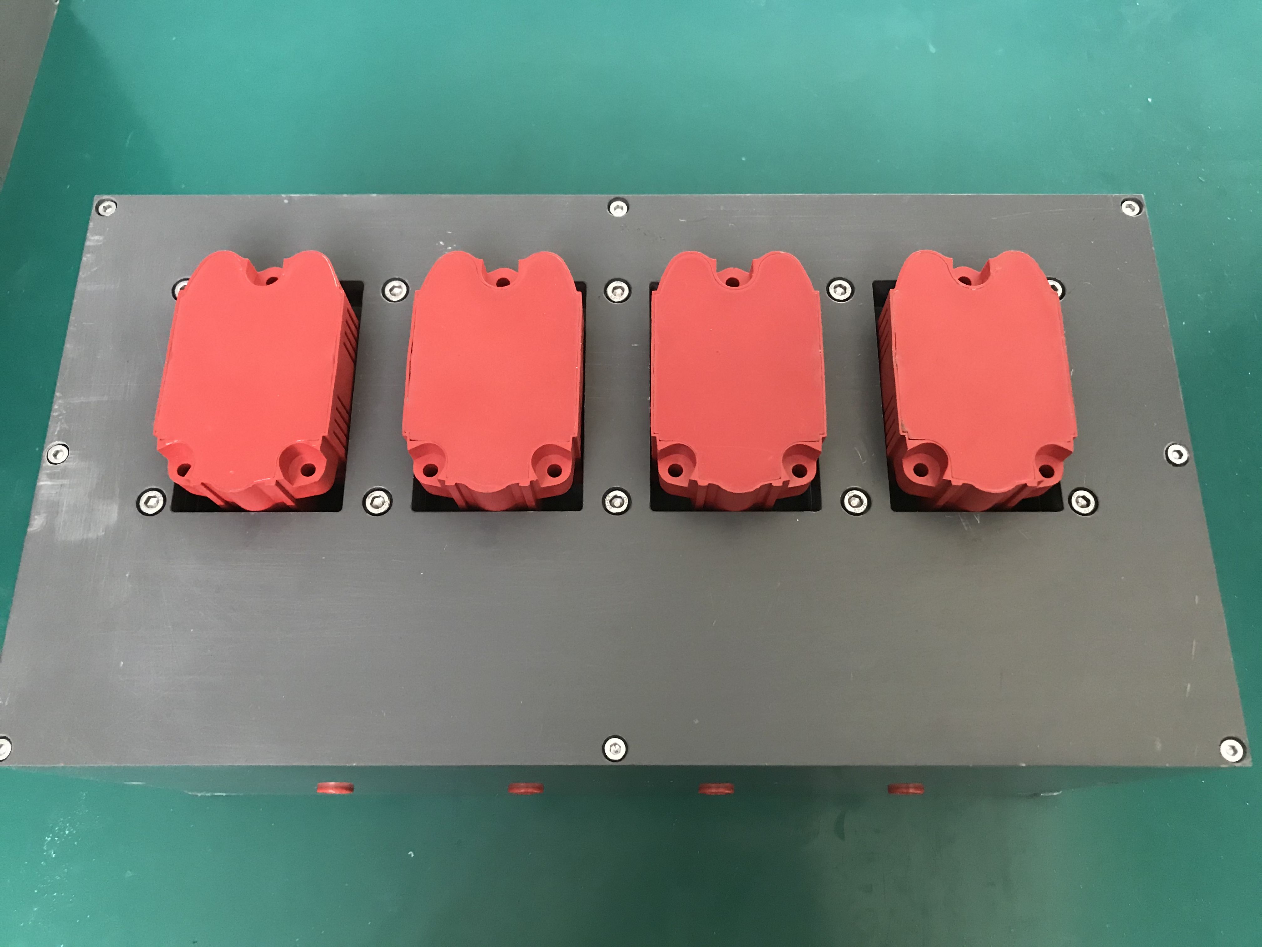 點火線圈測試盒(圖1)